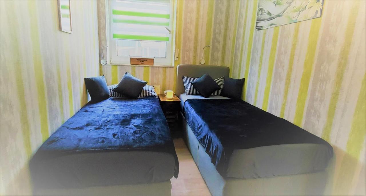 Friesenkate Bensersiel إِزينتْس المظهر الخارجي الصورة